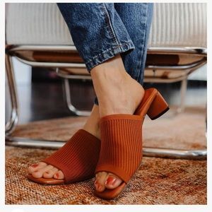 Slide dress shoes 9 wide